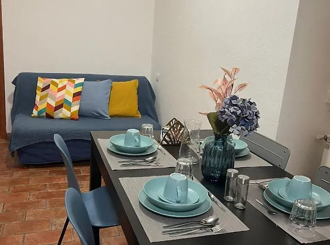 דירה Cowsin House *